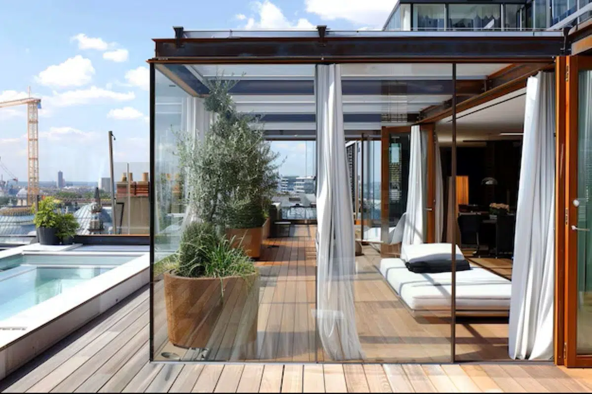 Fort myers lanai maintaining in Fort Myers